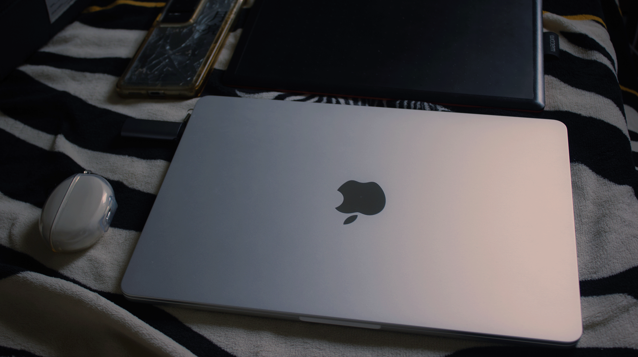 MacBook